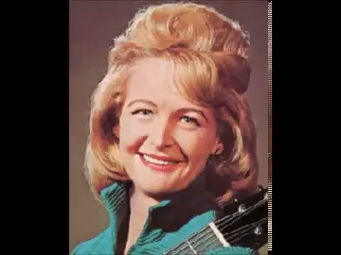 Liz Anderson - My Friends Are Gonna Be Strangers 1966 HQ