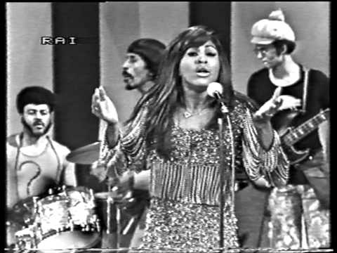 Ike & Tina Turner - Proud Mary live on Italian TV 1971