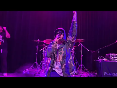 Chris Webby - Raw Thoughts (Live)