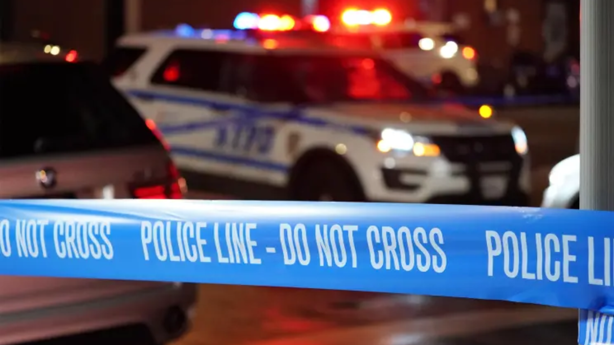 Man stabbed to death in bloody NYC bar fight