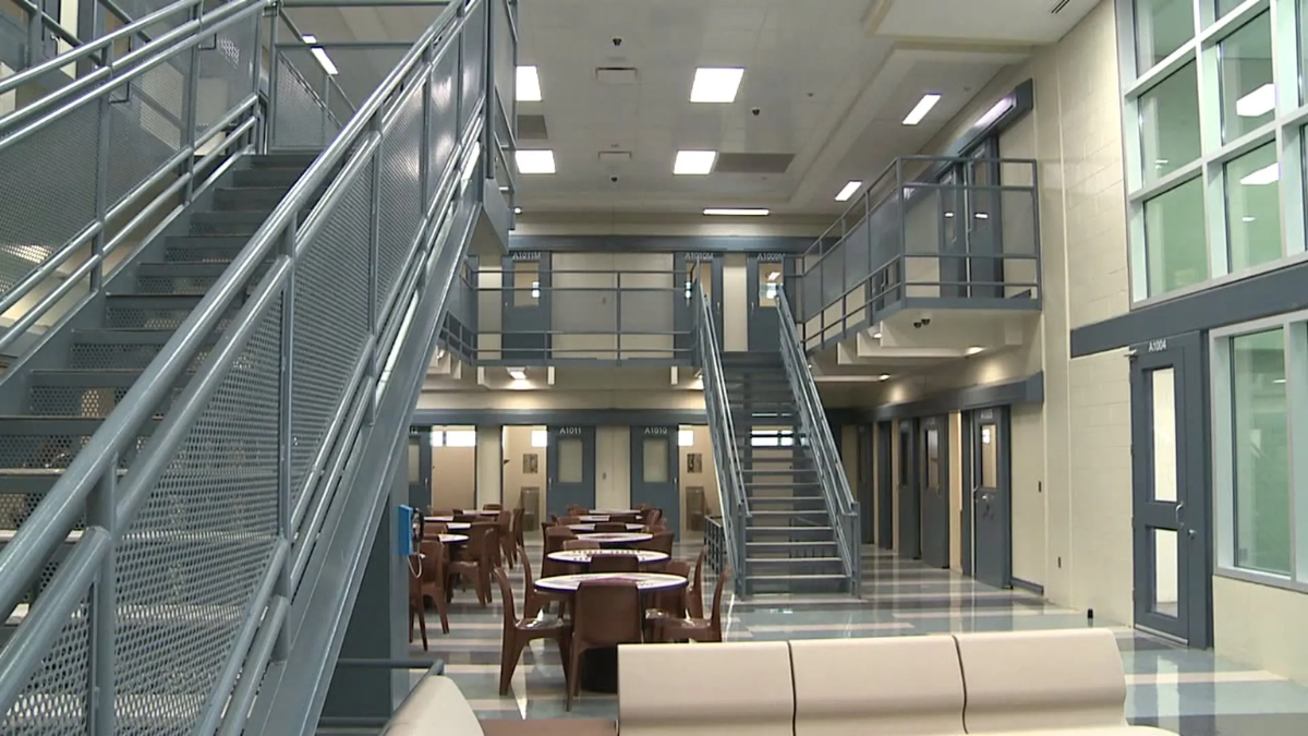 Orleans Justice Center deputies suspended after detainee assaulted