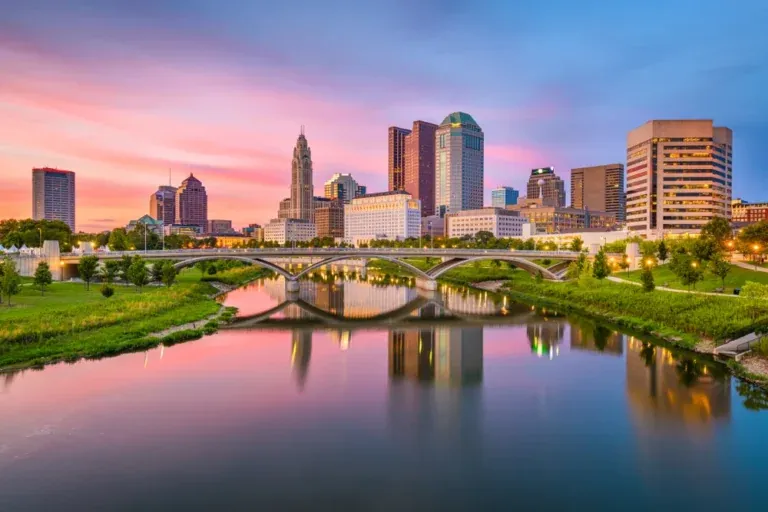 Top 10 Best Places to Live in Ohio (+3 Places to Avoid)