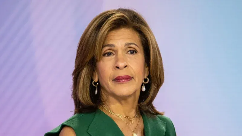 Hoda Kotb confesses she's 'crying' as she delivers emotional news