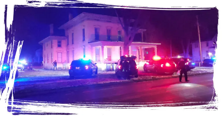 Janesville Police Surround Courthouse Hill Home