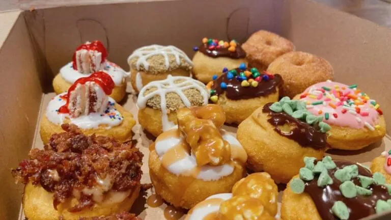 This Small Donut Shop in Florida Has Been Named the Best Doughnut Shop