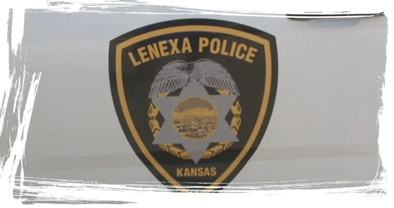 Armed shoplifting suspects apprehended by Lenexa Police