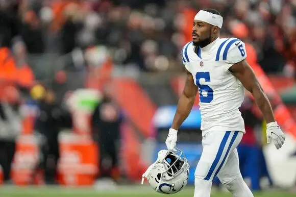 The Indianapolis Colts stun by suspending 2 players for the rest of the season