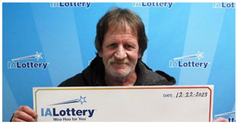 Iowa man celebrates Christmas with $250,000 prize from scratch-off lottery win